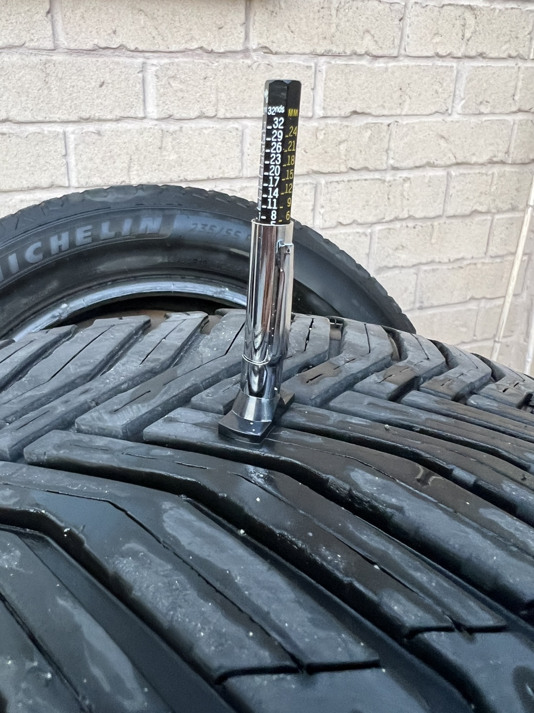 Michelin CrossClimate2 235/55 R19 All-Season Tires - Set of 4 - photo 2