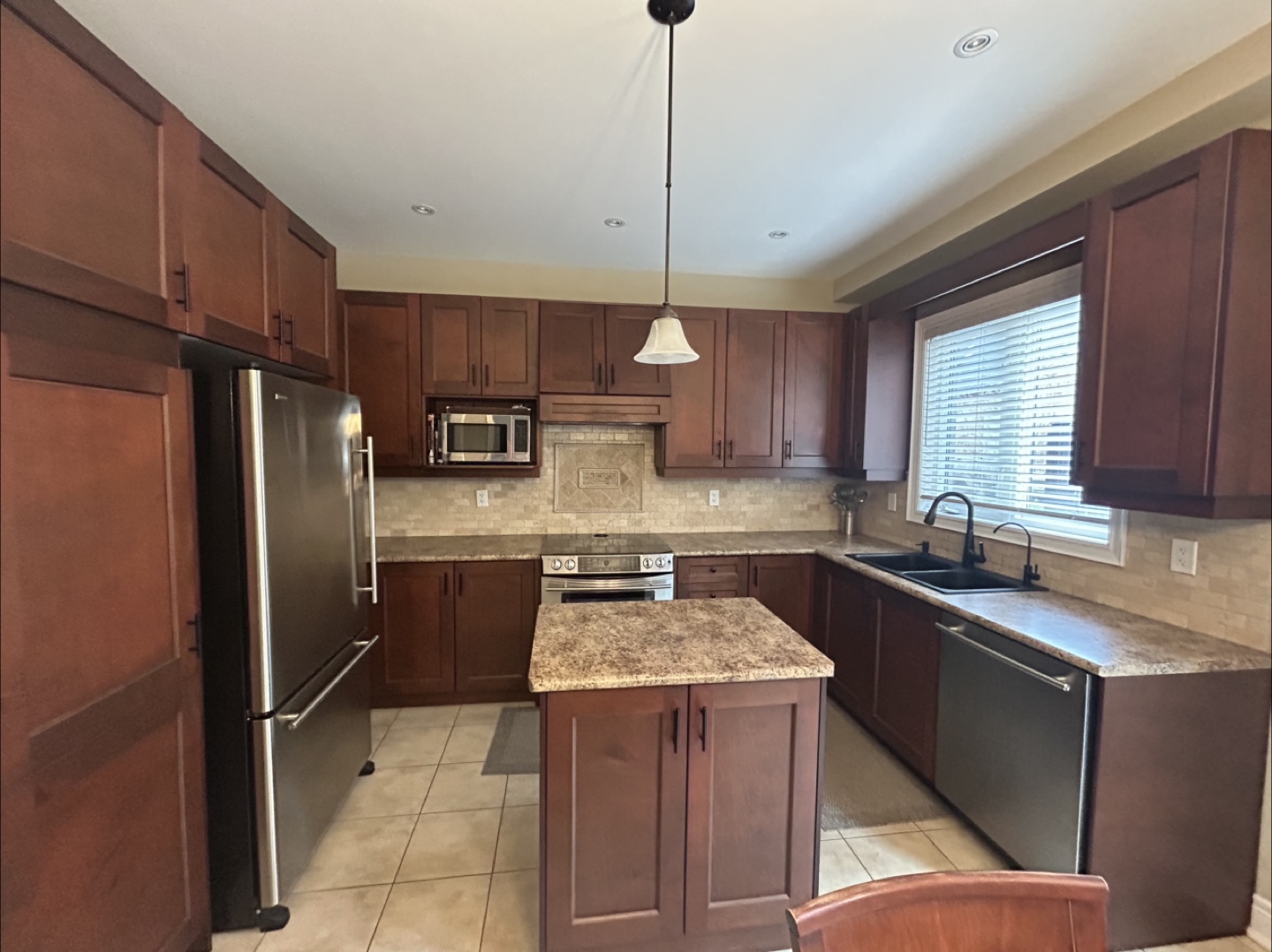 Dark Brown Kitchen Cabinets - photo 4