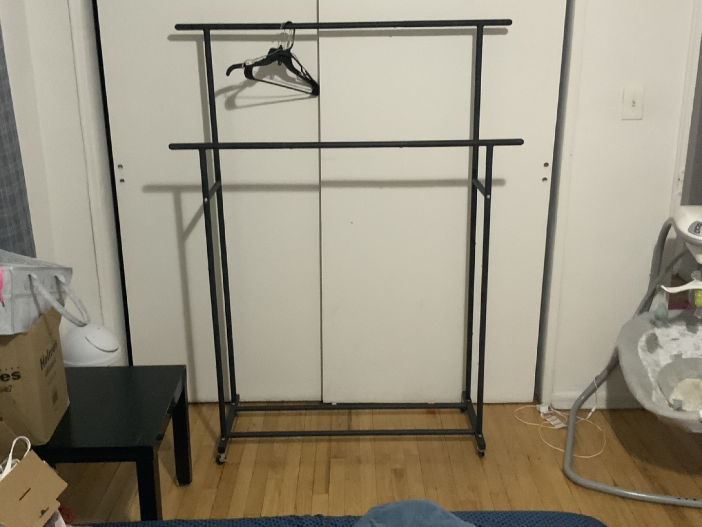 Double Clothing Rack with Wheels - photo 3