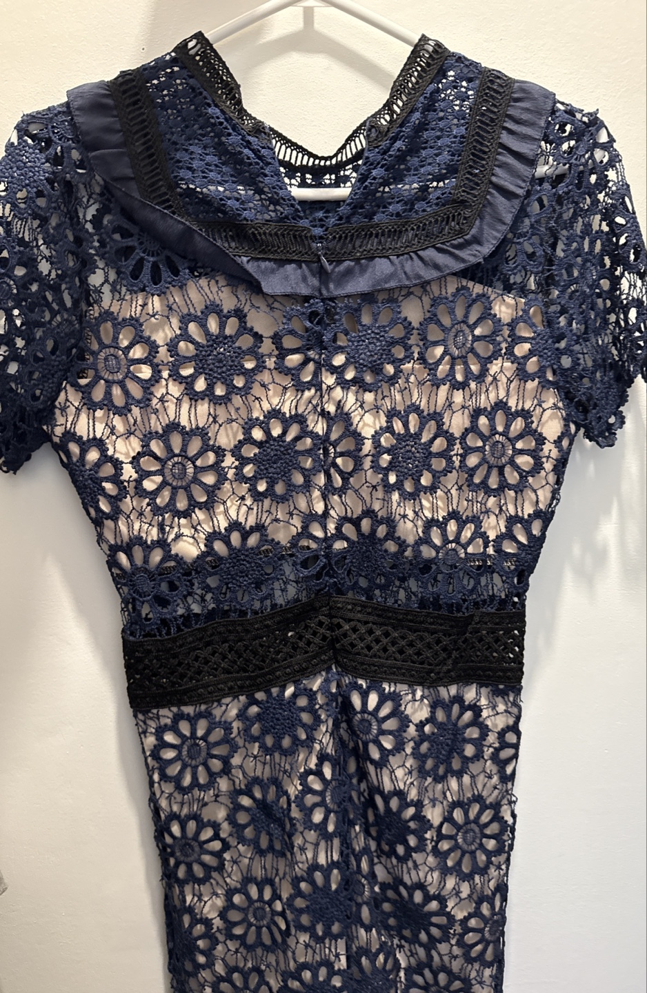 Stunning Navy Blue Lace Mini Dress - photo 3