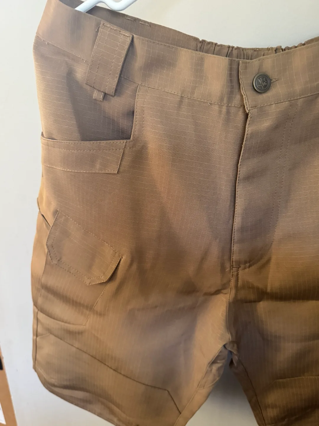 Men's Tactical Shorts - Brand New Size M - Multiple Pockets image indicator(3)