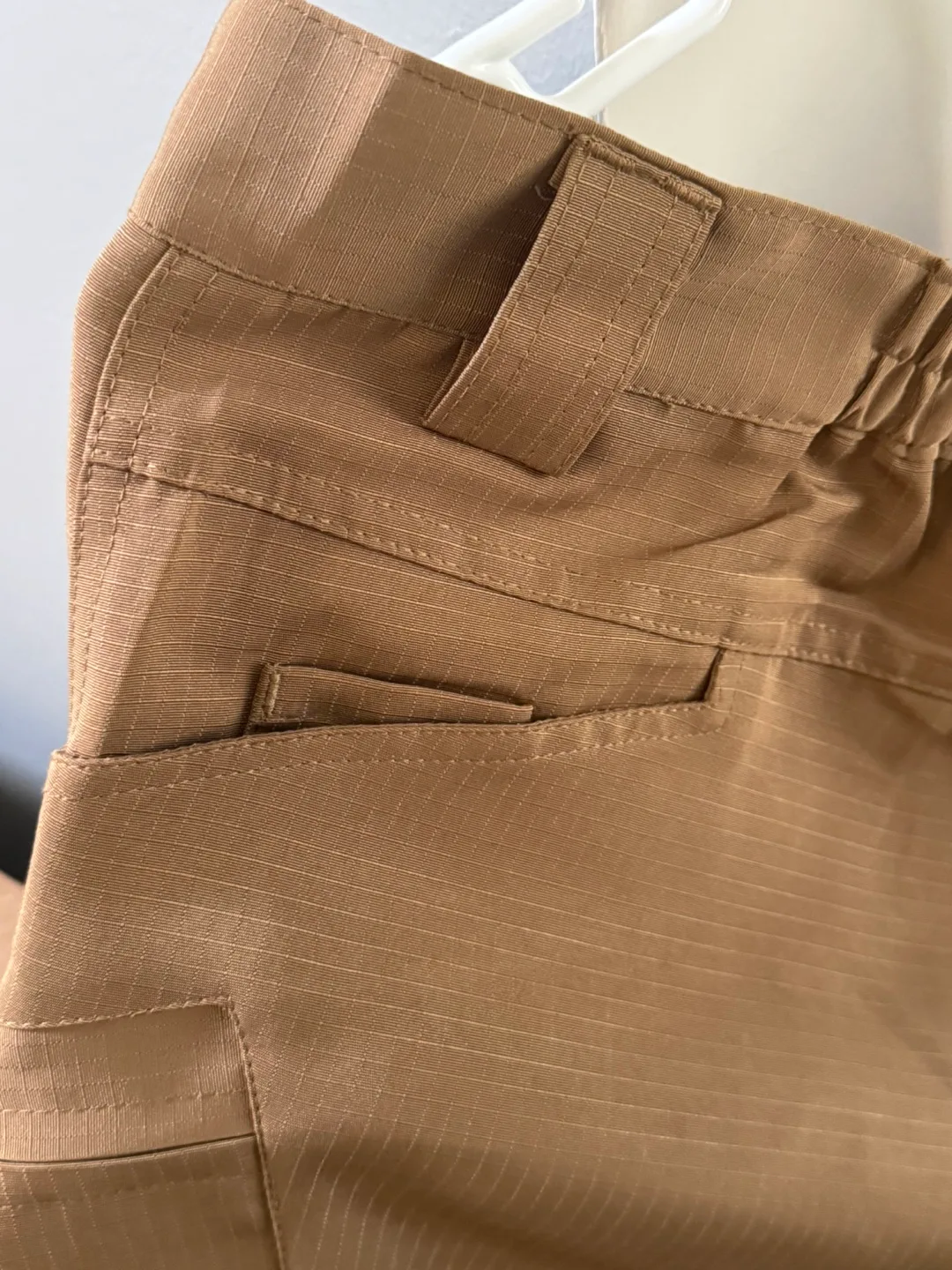 Men's Tactical Shorts - Brand New Size M - Multiple Pockets image indicator(8)