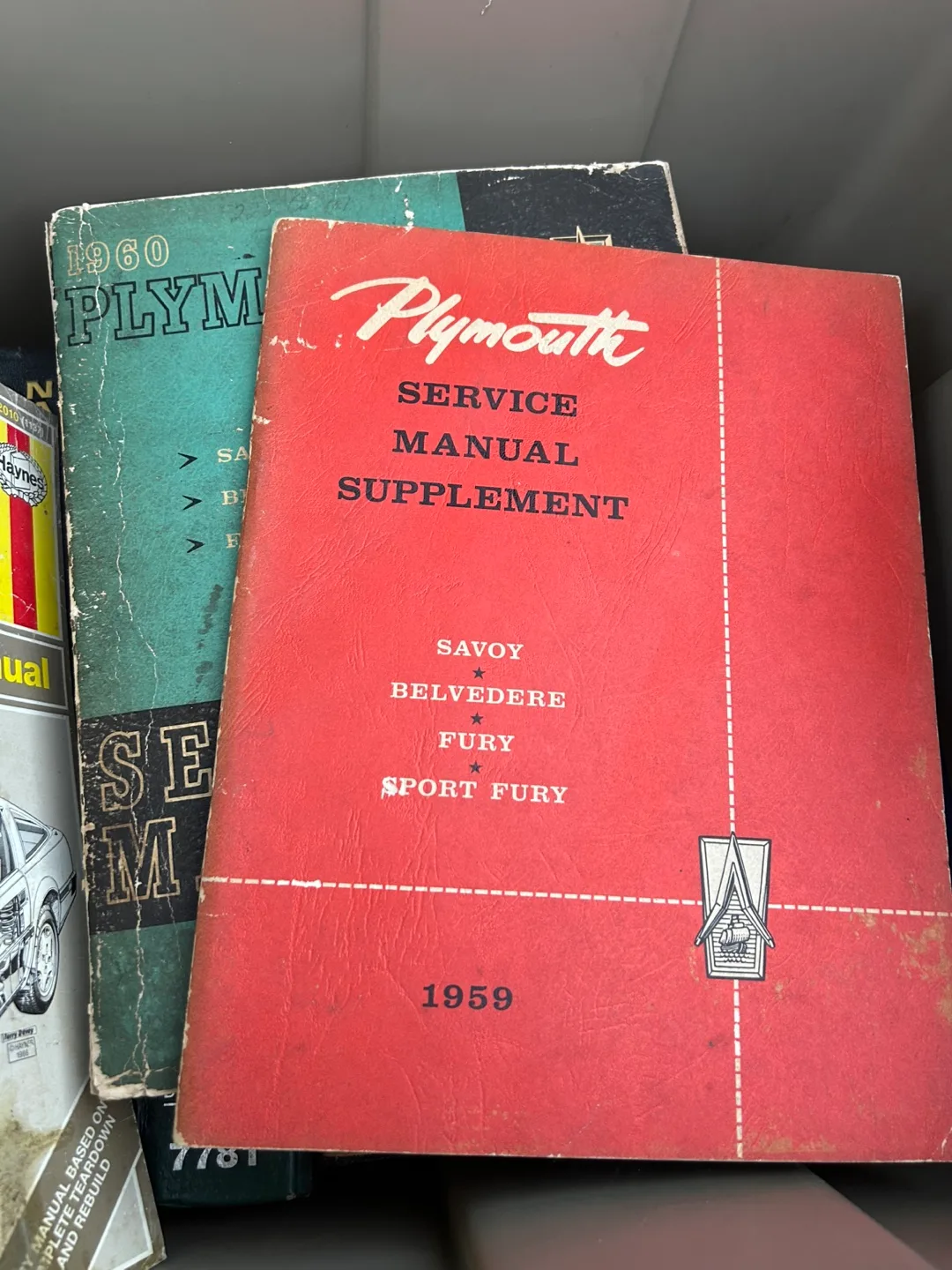 Vintage auto mechanics books image indicator(3)