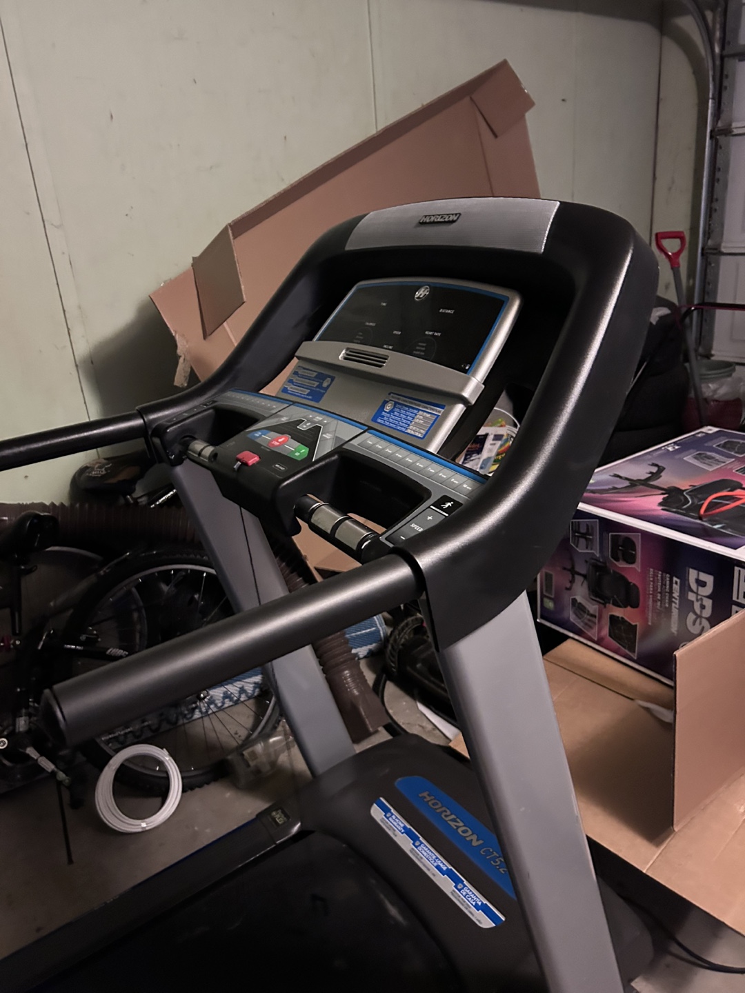 Horizon Fitness Treadmill - photo 2