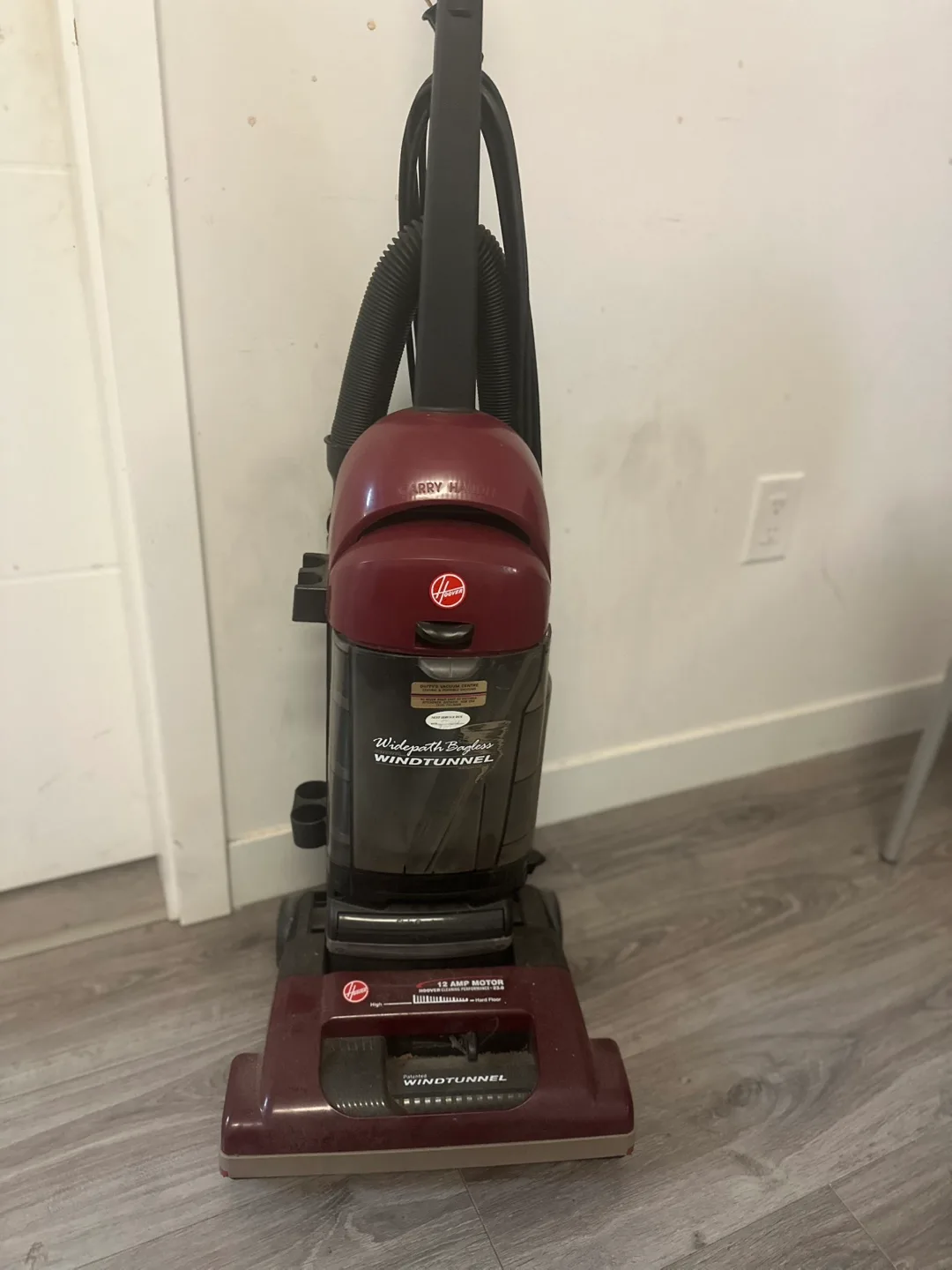 Hoover WindTunnel Widepath Bagless Upright Vacuum thumbnail