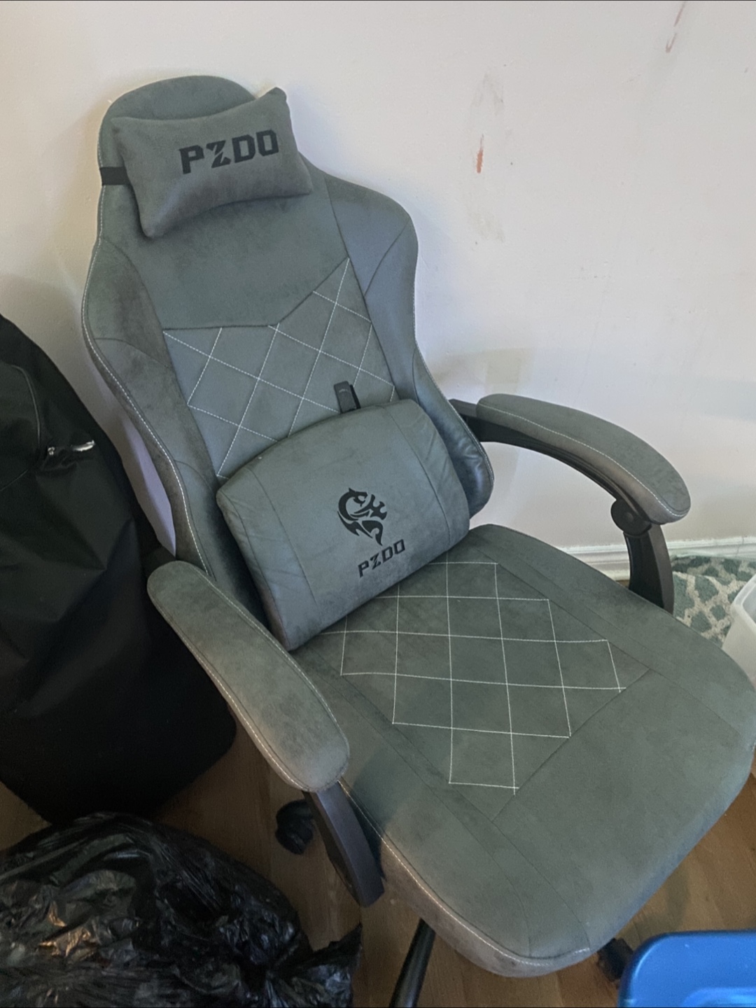PZDO Gaming Chair - Grey