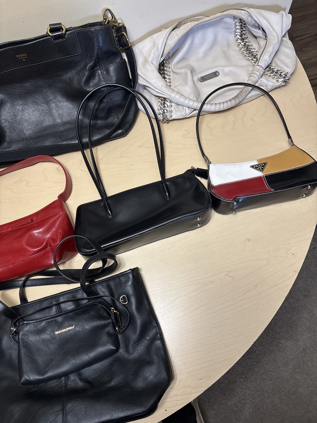 MICHAEL KORS + 8 Women's Handbags - photo 3