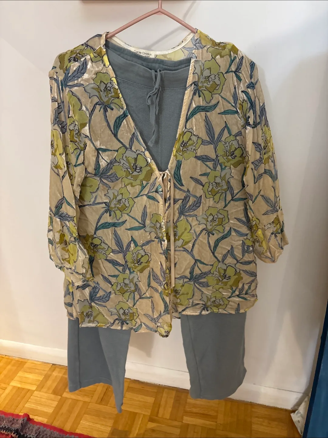 Women's Floral Velvet Kimono and Lounge Set thumbnail