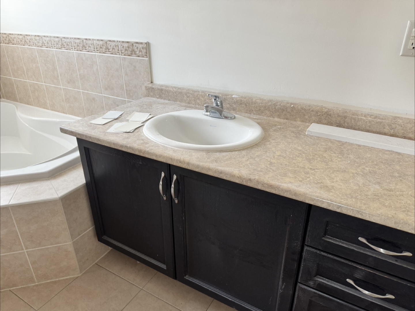 Bathroom Vanity - Double Sink - photo 3