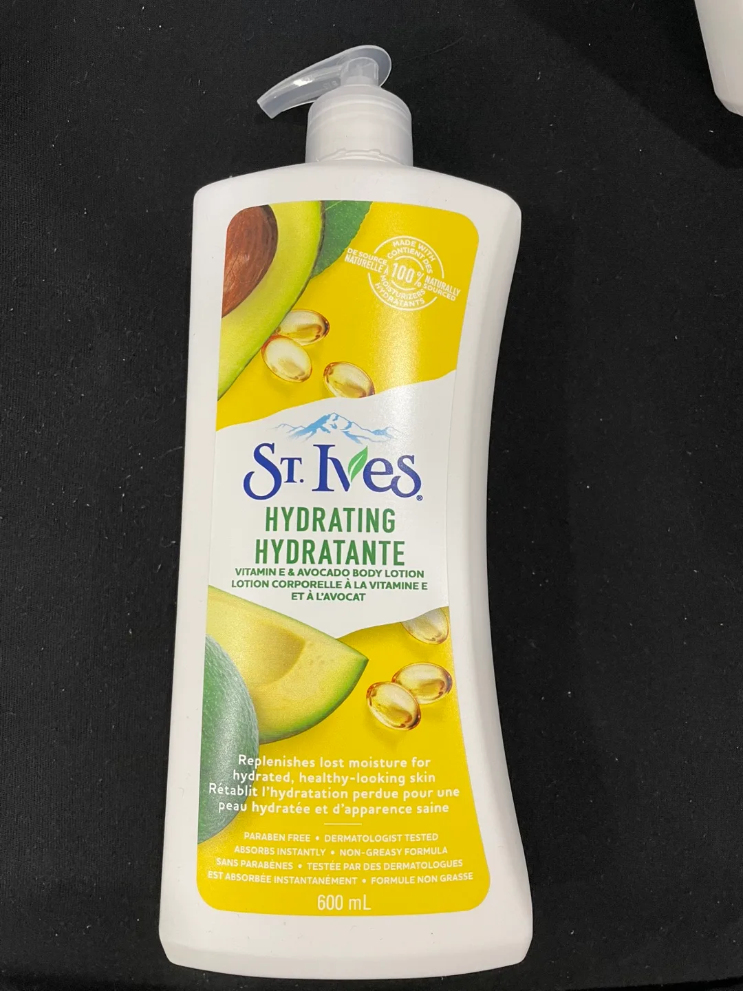 St. Ives Body Lotion - Various Scents (600ml) image indicator(4)