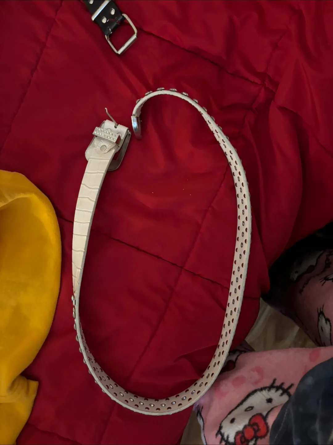 Rhinestone embellished white belt image indicator(3)