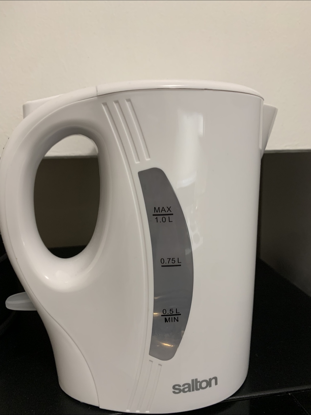 Salton Electric Kettle - 1.0L