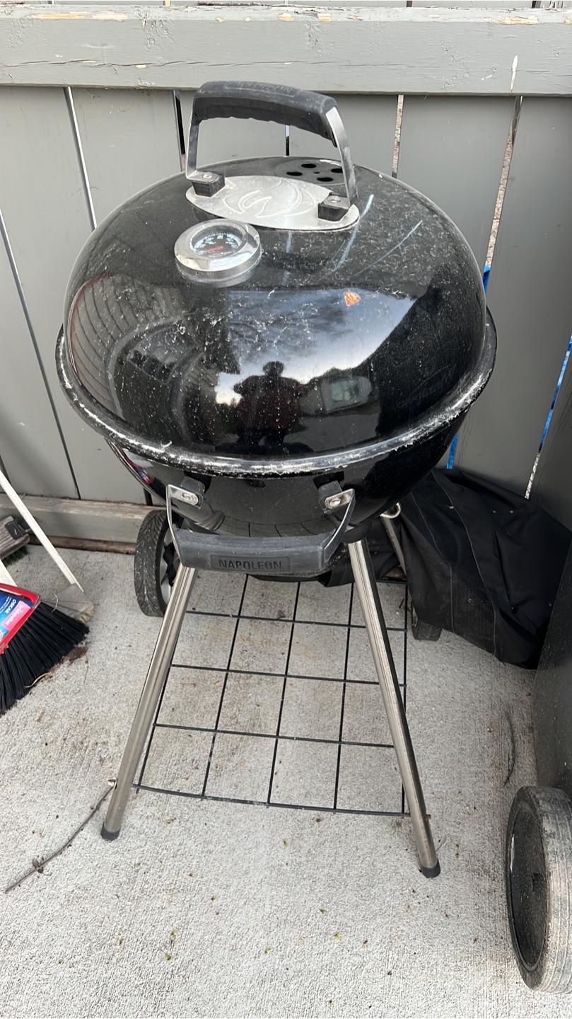 Charcoal BBQ Grill