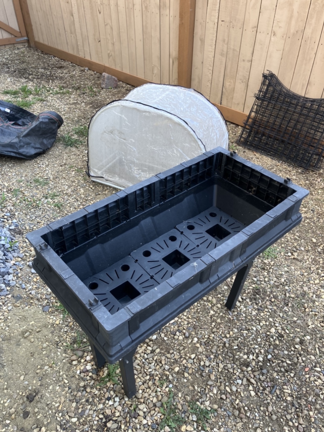 Small Raised garden bed with cover 🧡