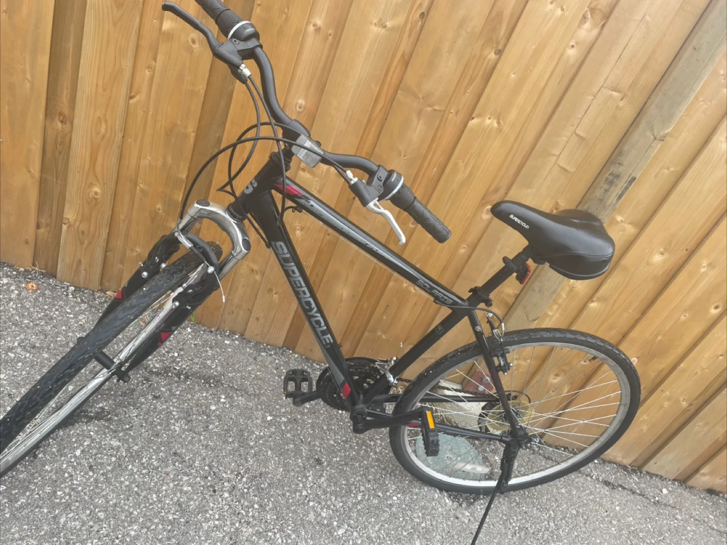 Supercycle Solaris Hybrid Bike 18 speed front suspension thumbnail