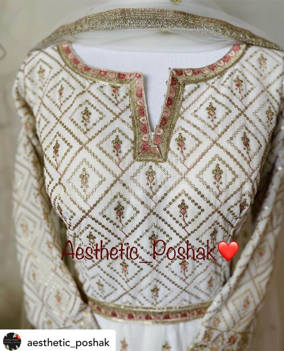 Gorgeous Off-White Embroidered Anarkali Suit - photo 2