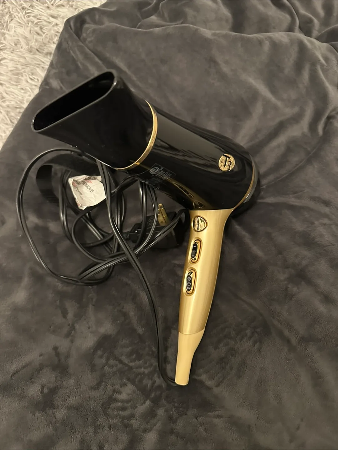 T3 Featherweight 2 Hair Dryer - Black and Gold image indicator(4)
