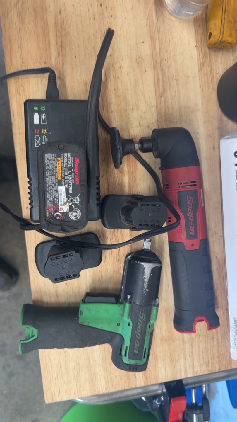 Snap-on Cordless Tools and Charger