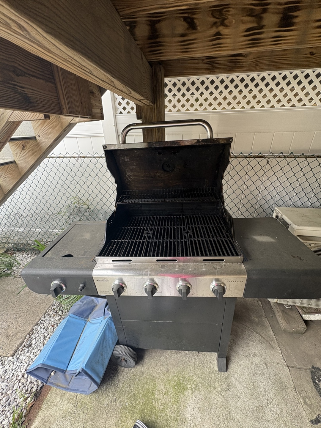 Char-Broil 4-Burner Gas Grill - photo 3
