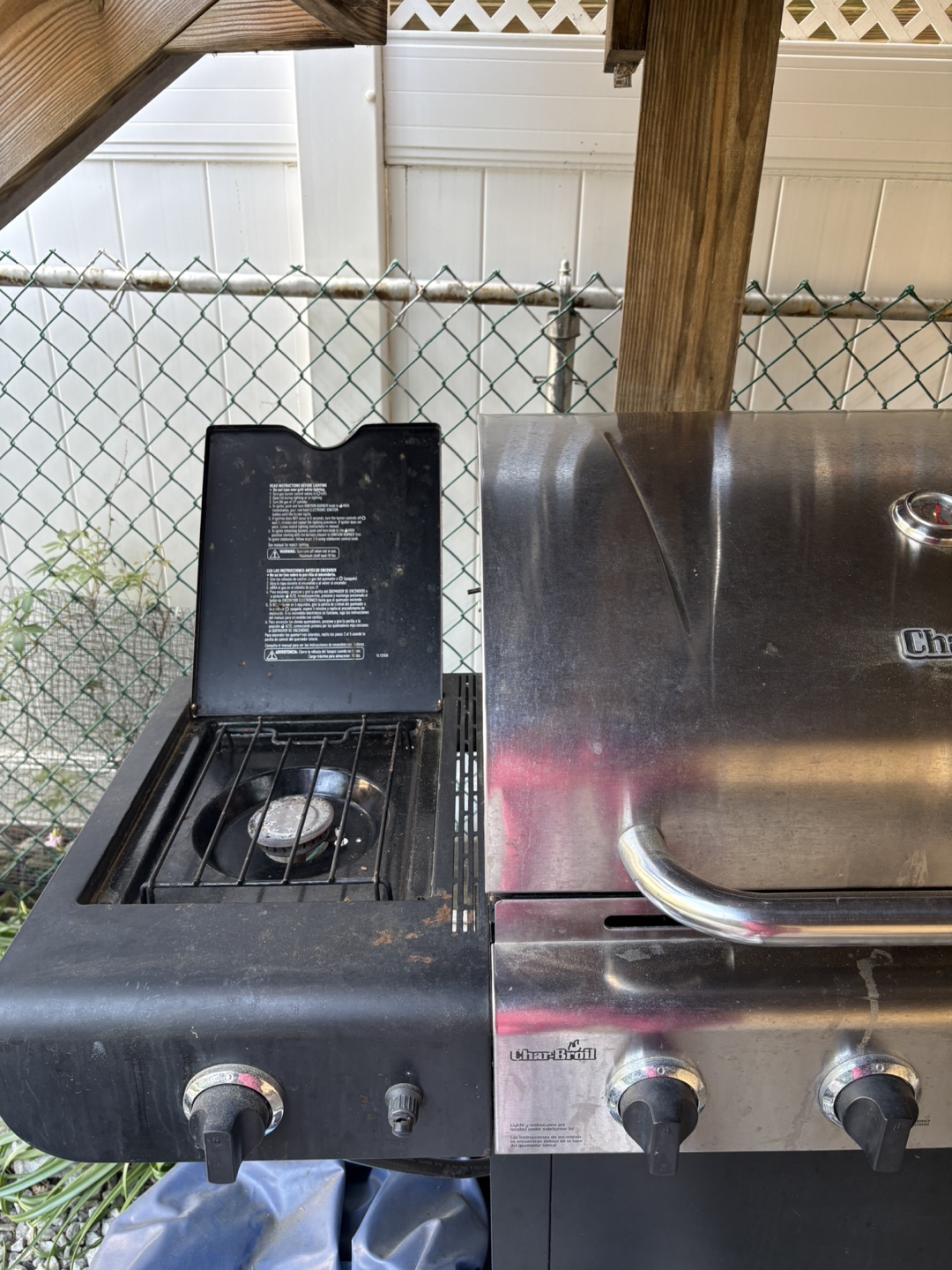 Char-Broil 4-Burner Gas Grill - photo 4