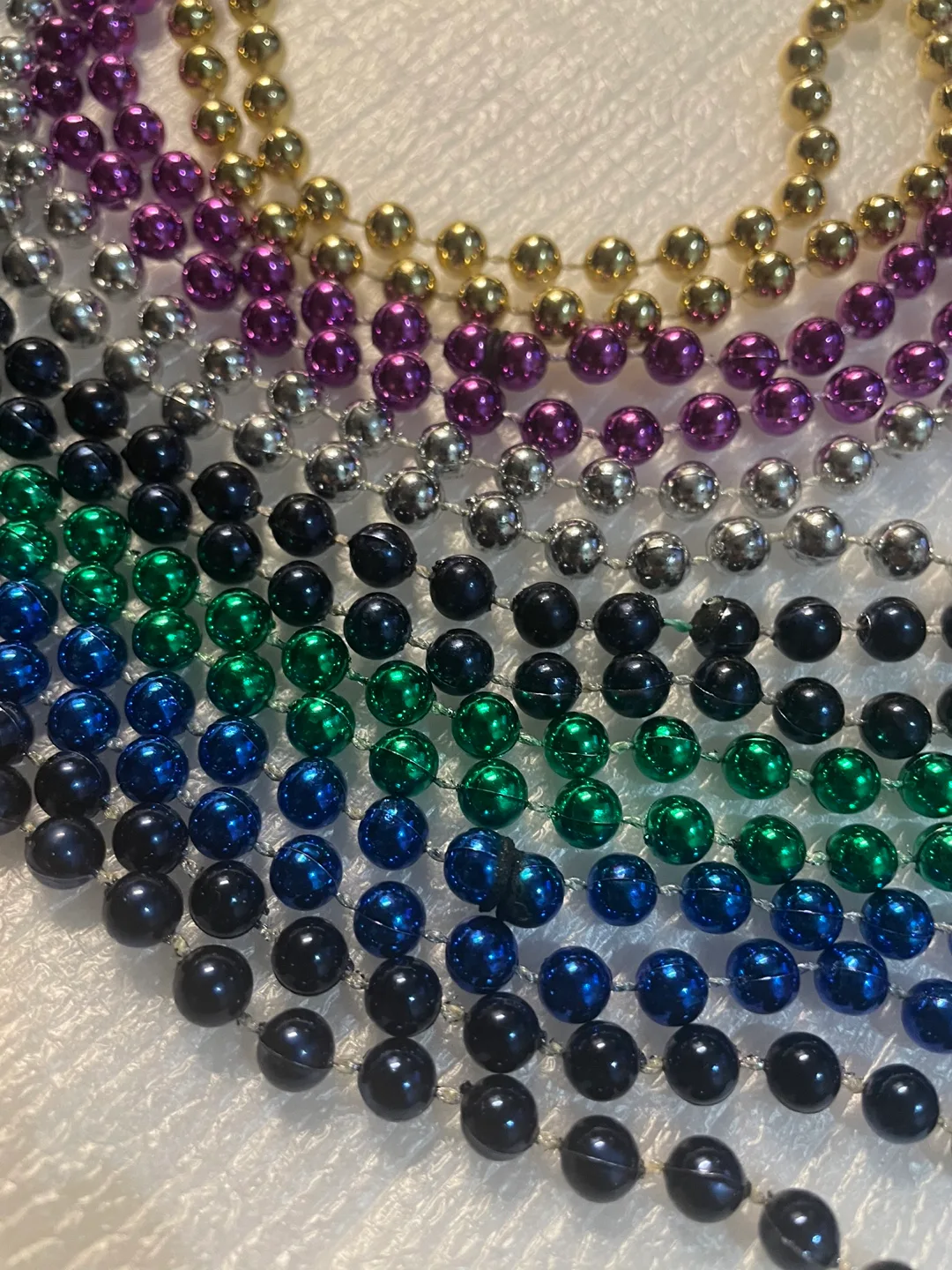 Necklaces plastic thumbnail