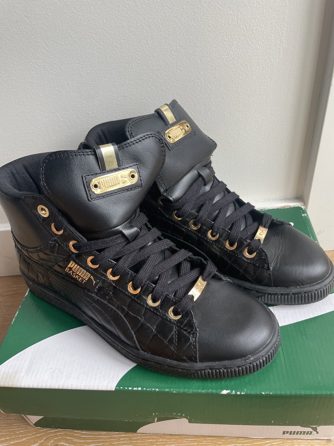 Puma Basket Platform High Top Sneakers - Women's Size 7.5