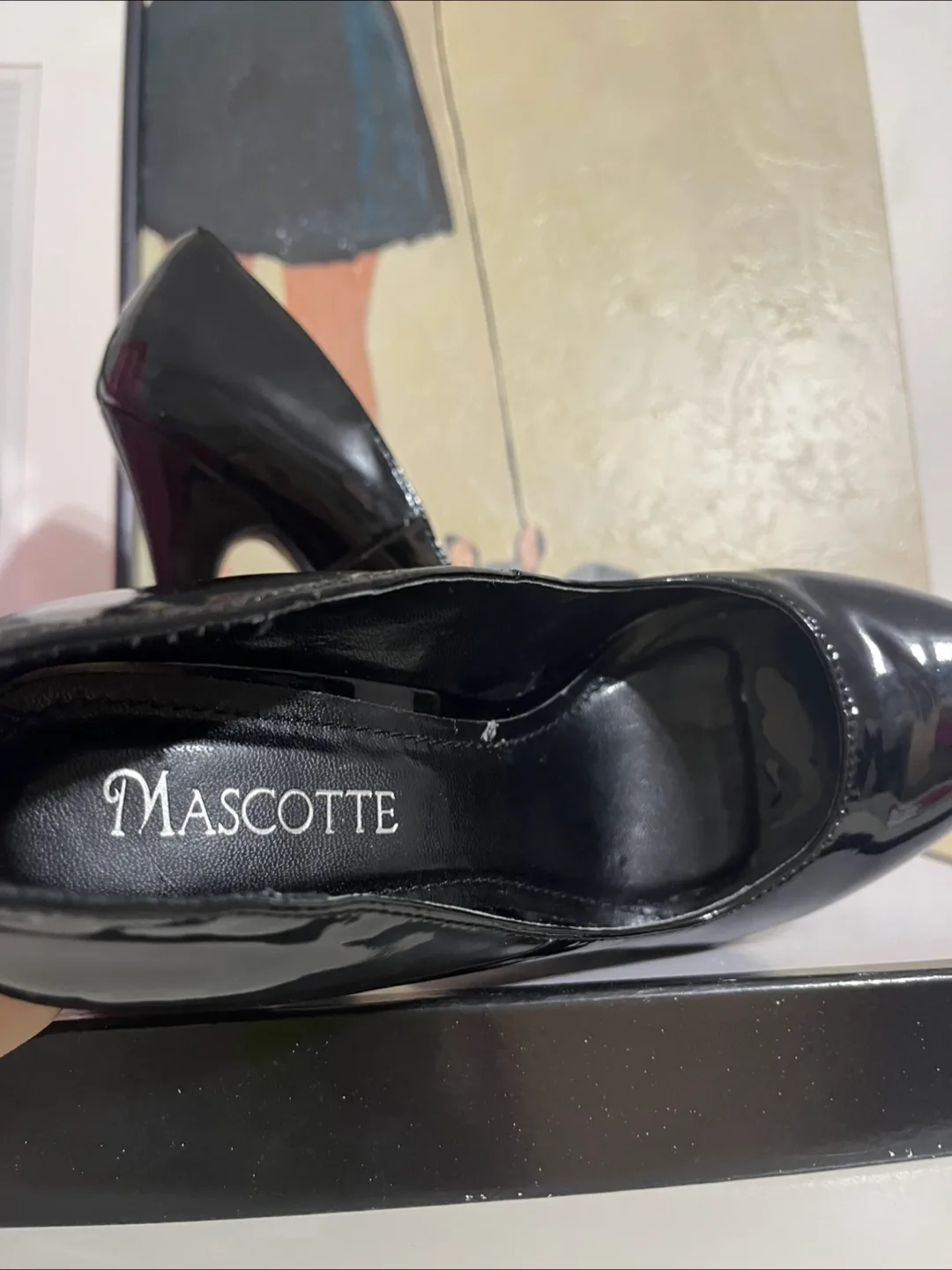 Black Patent Leather Platform Heels image indicator(3)
