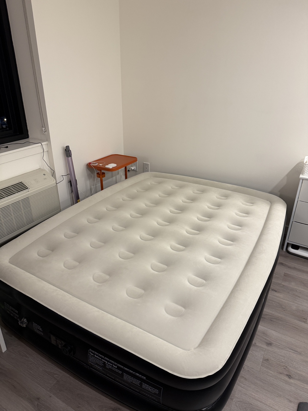 OhGeni Queen Air Mattress – Gently Used