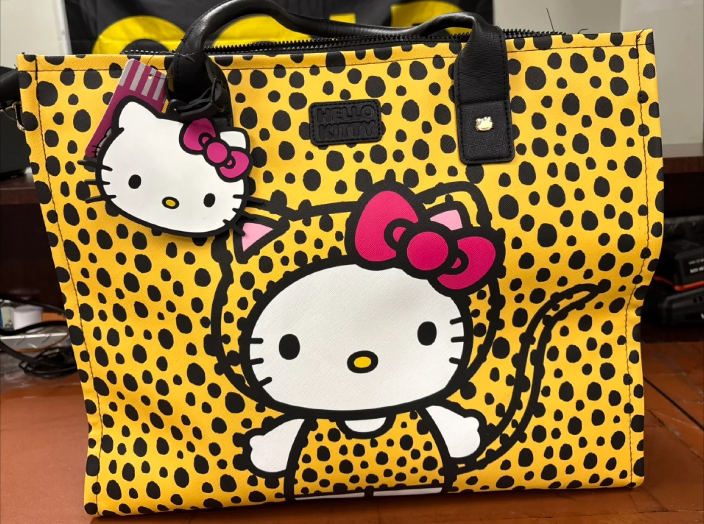 Hello Kitty Leopard Tote Bag thumbnail