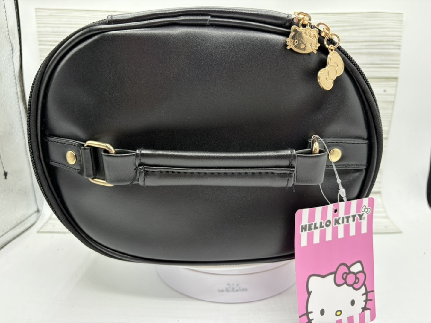 Hello Kitty Black Cosmetic Travel Case - photo 2