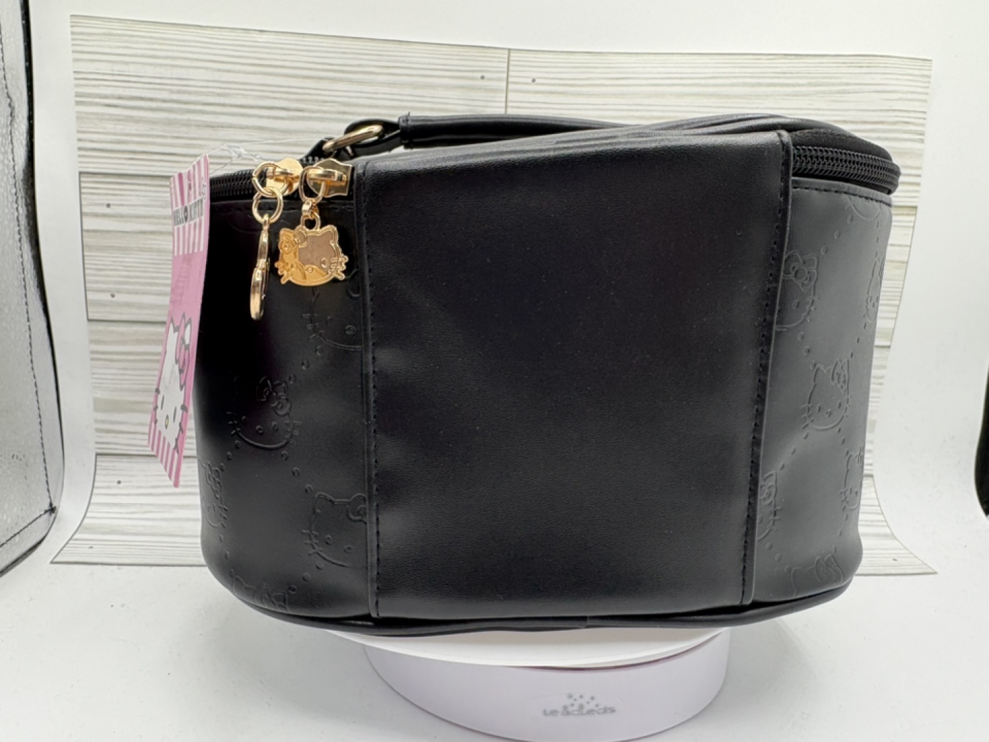 Hello Kitty Black Cosmetic Travel Case - photo 4