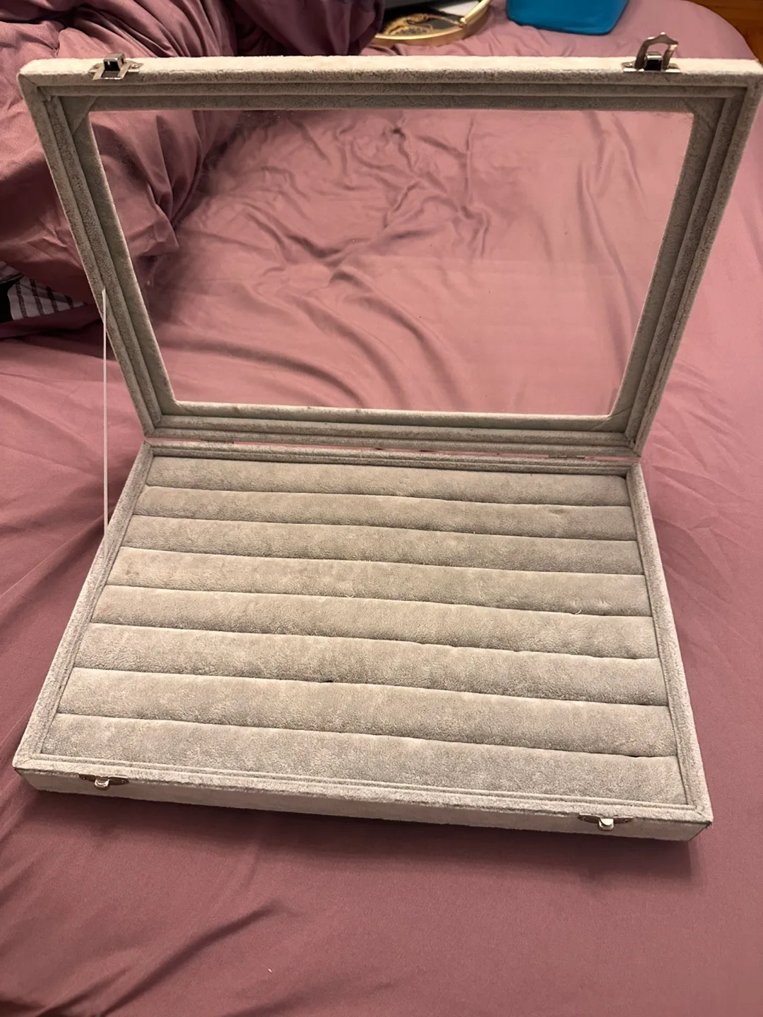 Gray Velvet Ring Display Case with Glass Top image indicator(4)
