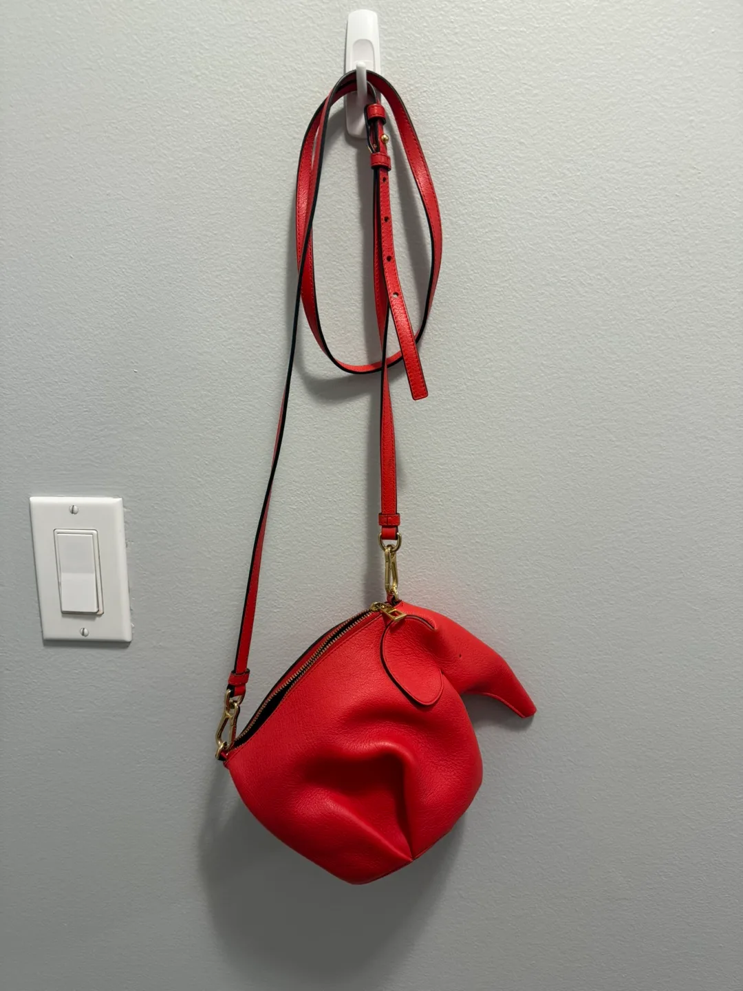 Loewe Elephant Mini Bag - Coral image indicator(2)