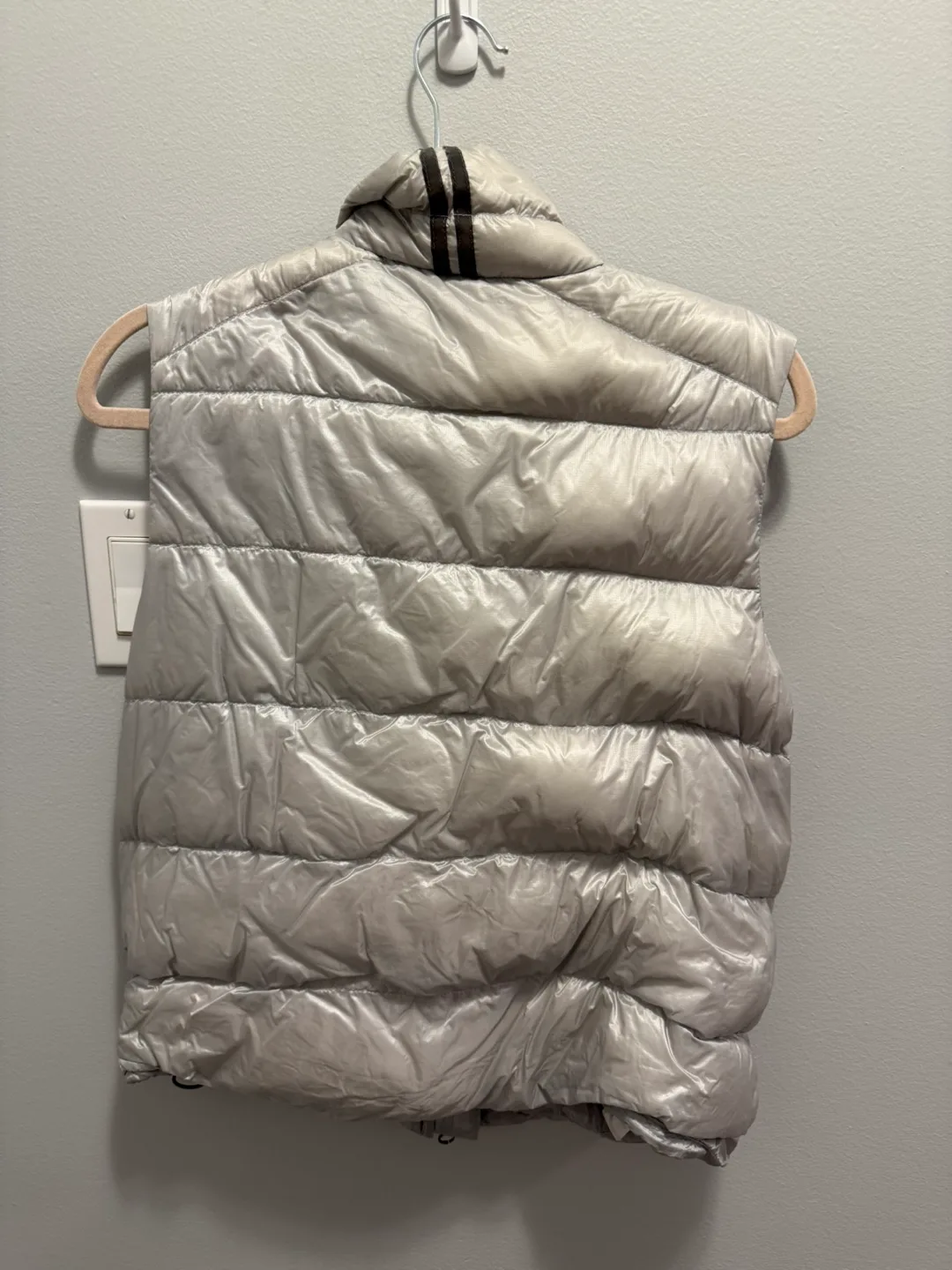 Canada Goose Light Grey Vest image indicator(2)