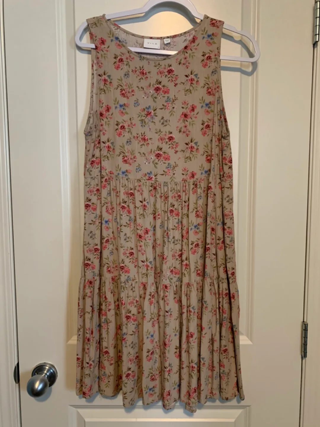 Vila floral tiered sleeveless mini dress thumbnail