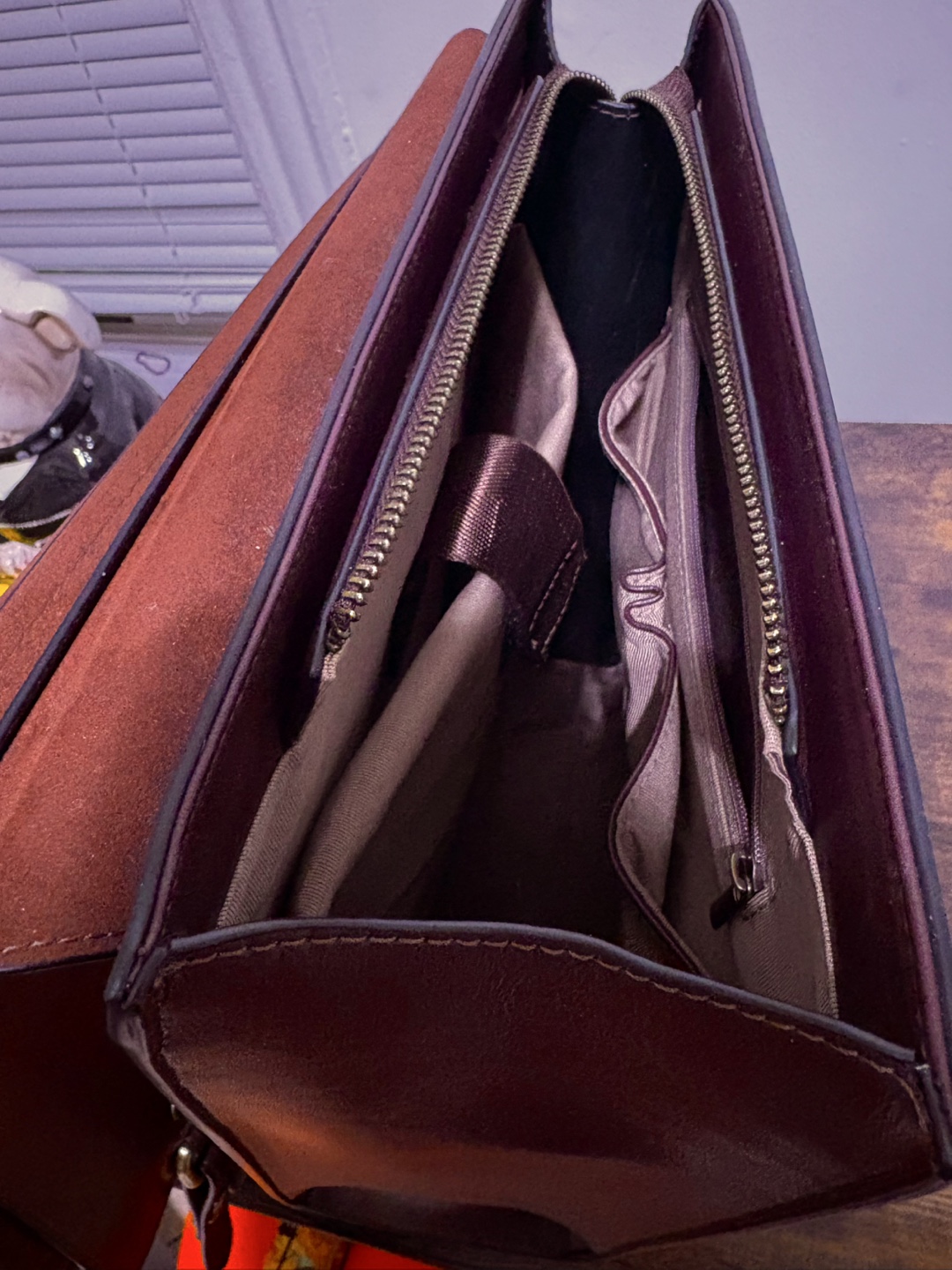 Vintage Style Brown Leather Backpack - photo 4