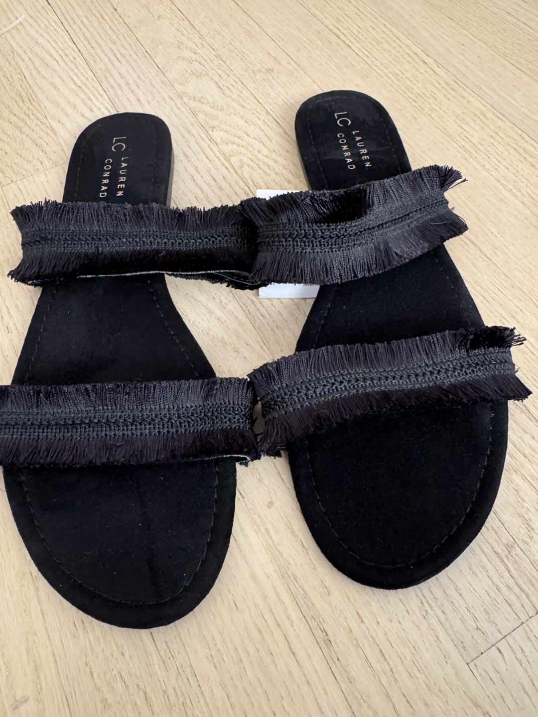 LC Lauren Conrad Black Fringe Sandals - photo 3