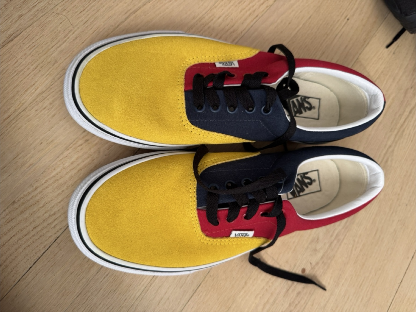 Vans Era Sneakers - Size 9.5