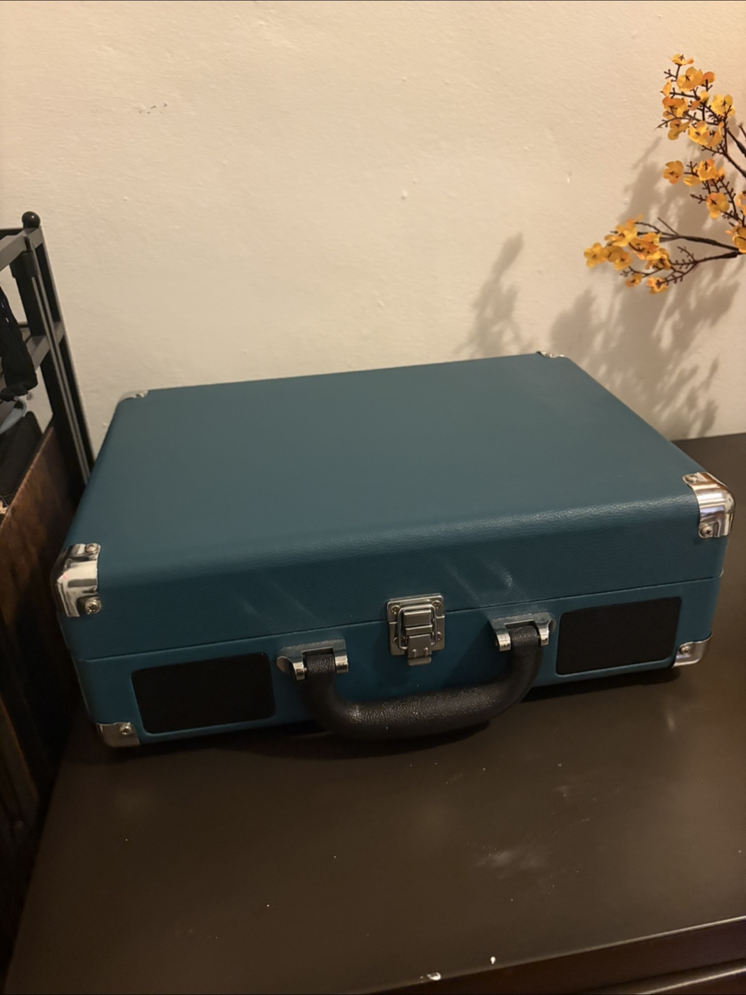 Victrola Suitcase Record Player - Teal - photo 2