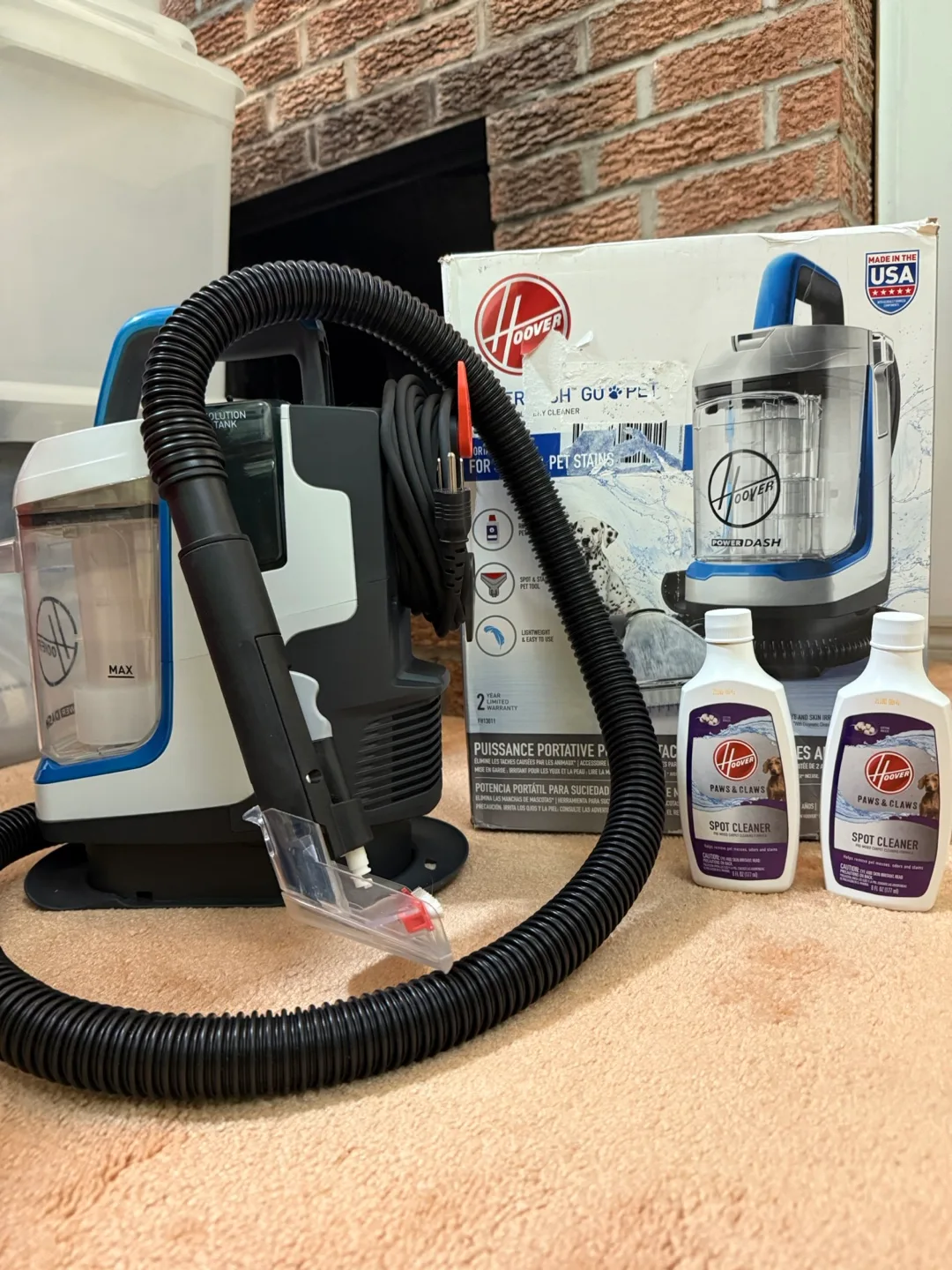 Hoover PowerDash Pet Carpet Cleaner with Spot Cleaner thumbnail