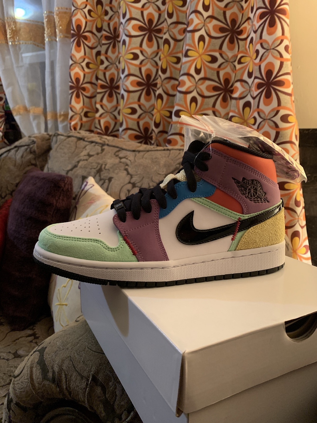 Air Jordan 1 Mid SE Multi-Colour