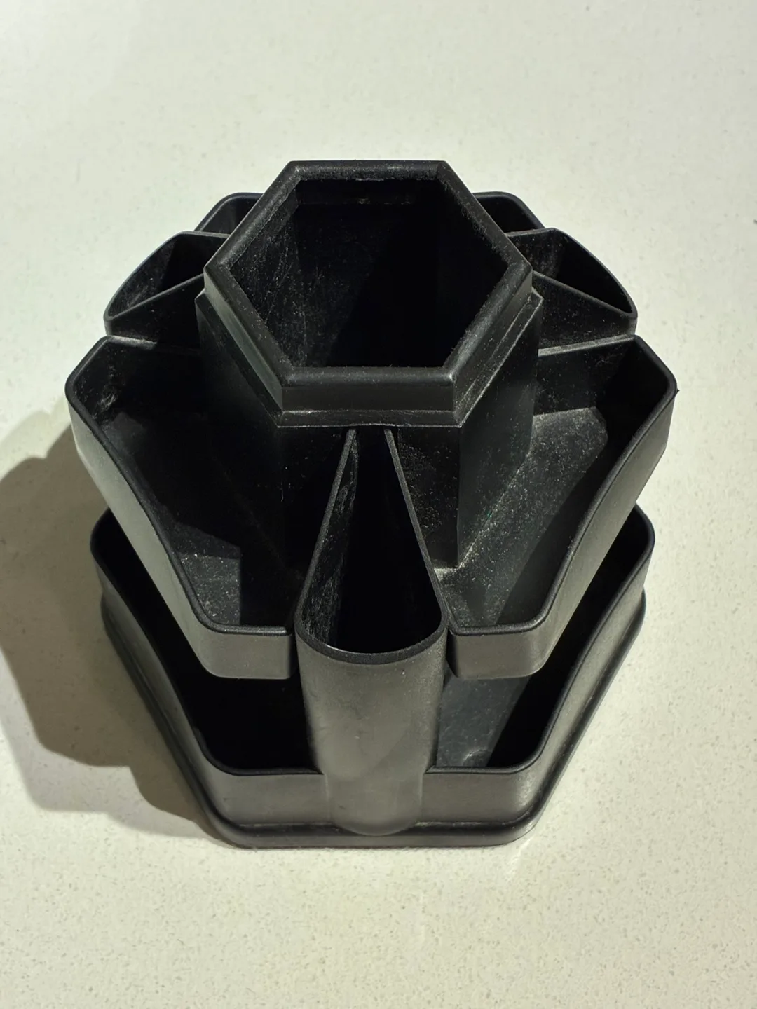 Stationery holder 🧡 image indicator(3)