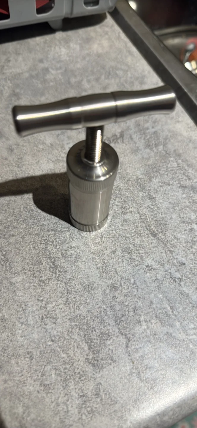 Stainless Steel Pollen Press thumbnail