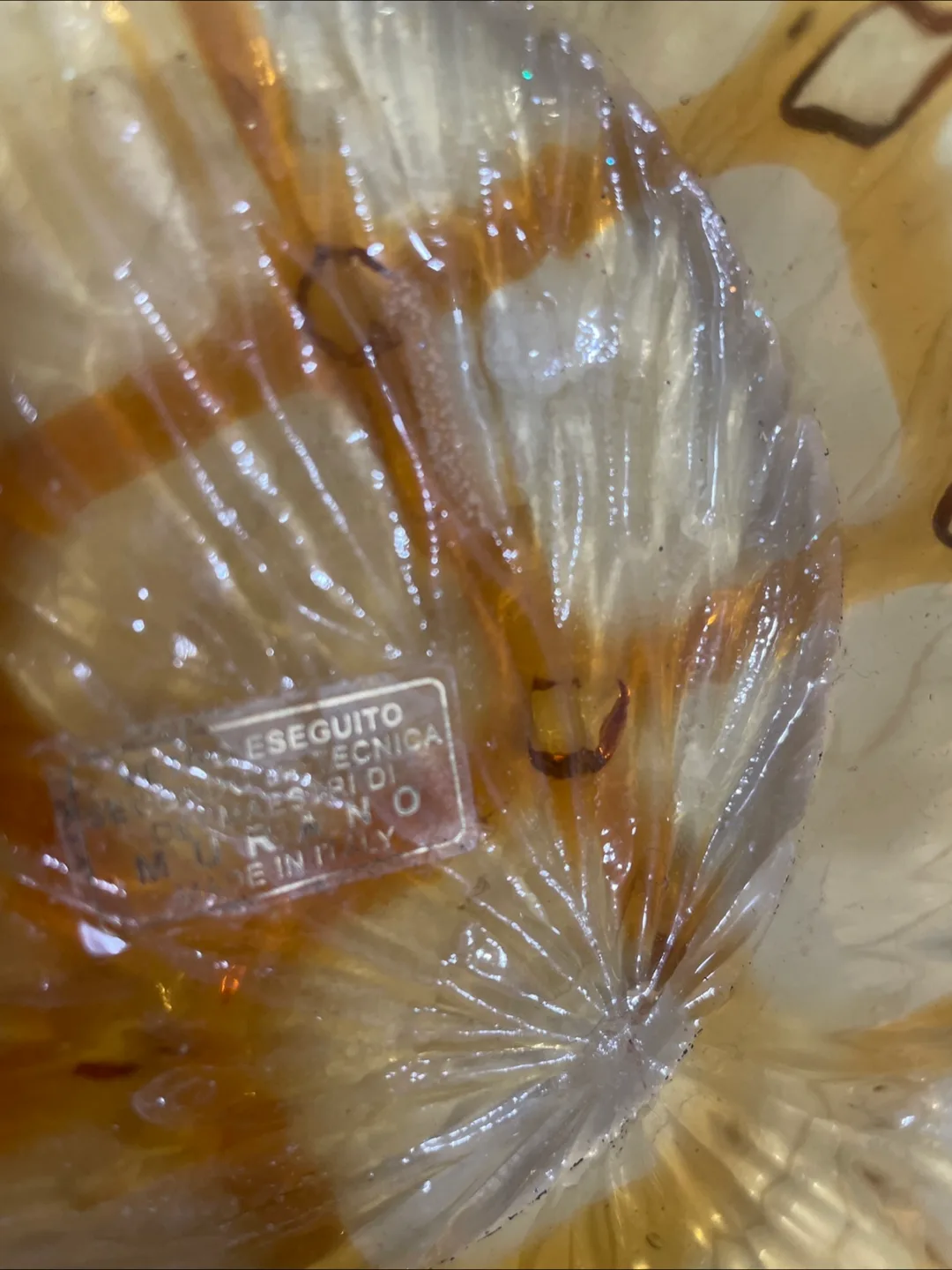 Two Vintage Glass Bowls - Amber and Pink image indicator(3)