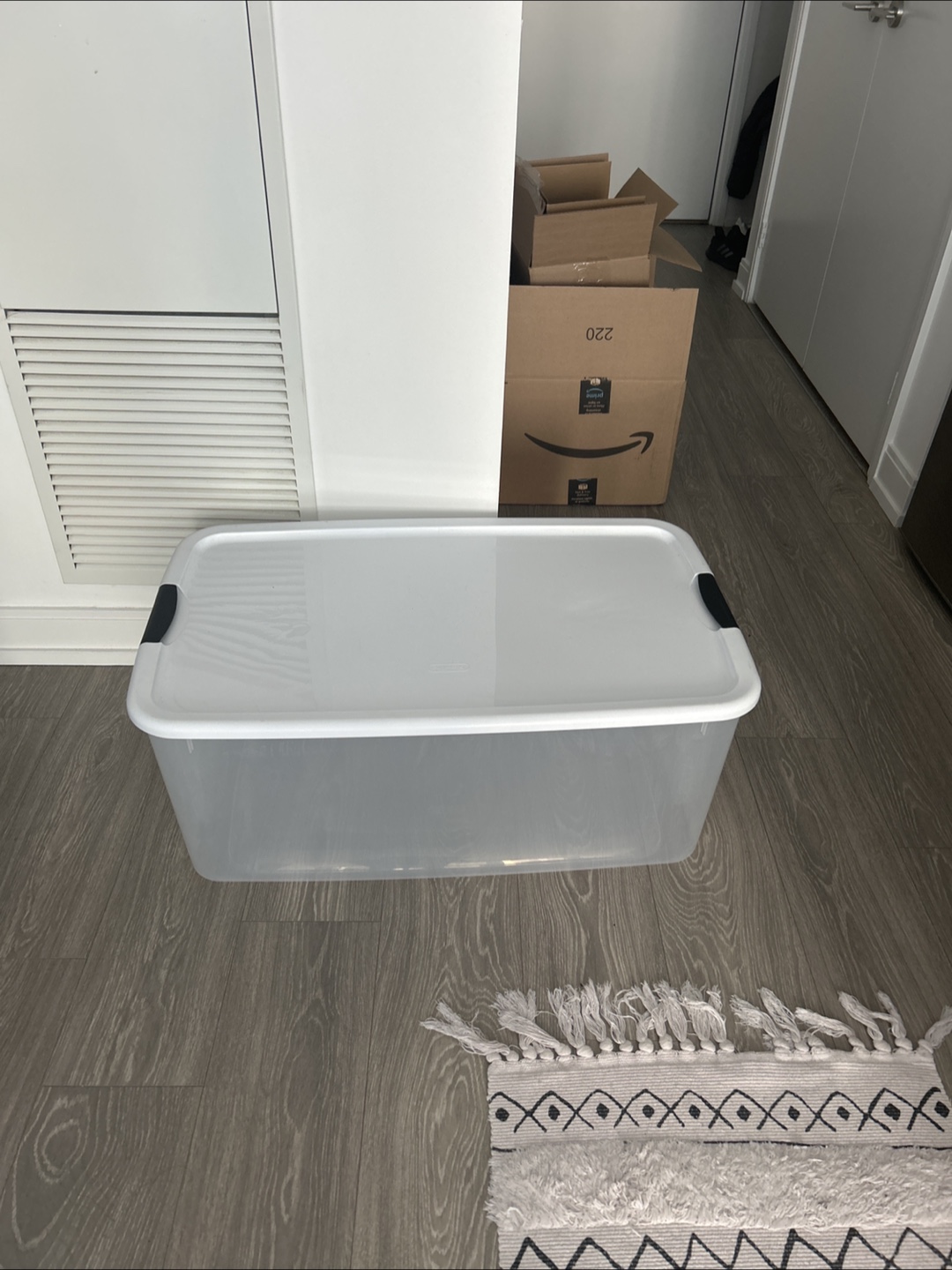 Sterilite Ultra Latch Storage Box - photo 4