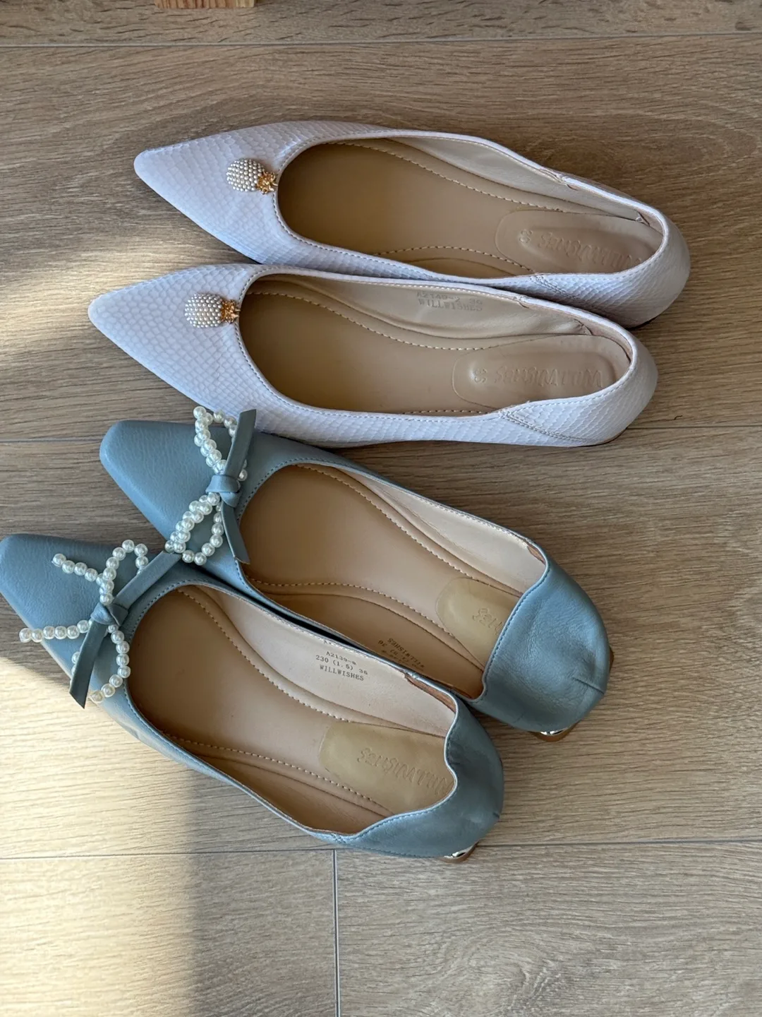 Blue pearl/ Pink Pair of Flats - Size 36 thumbnail