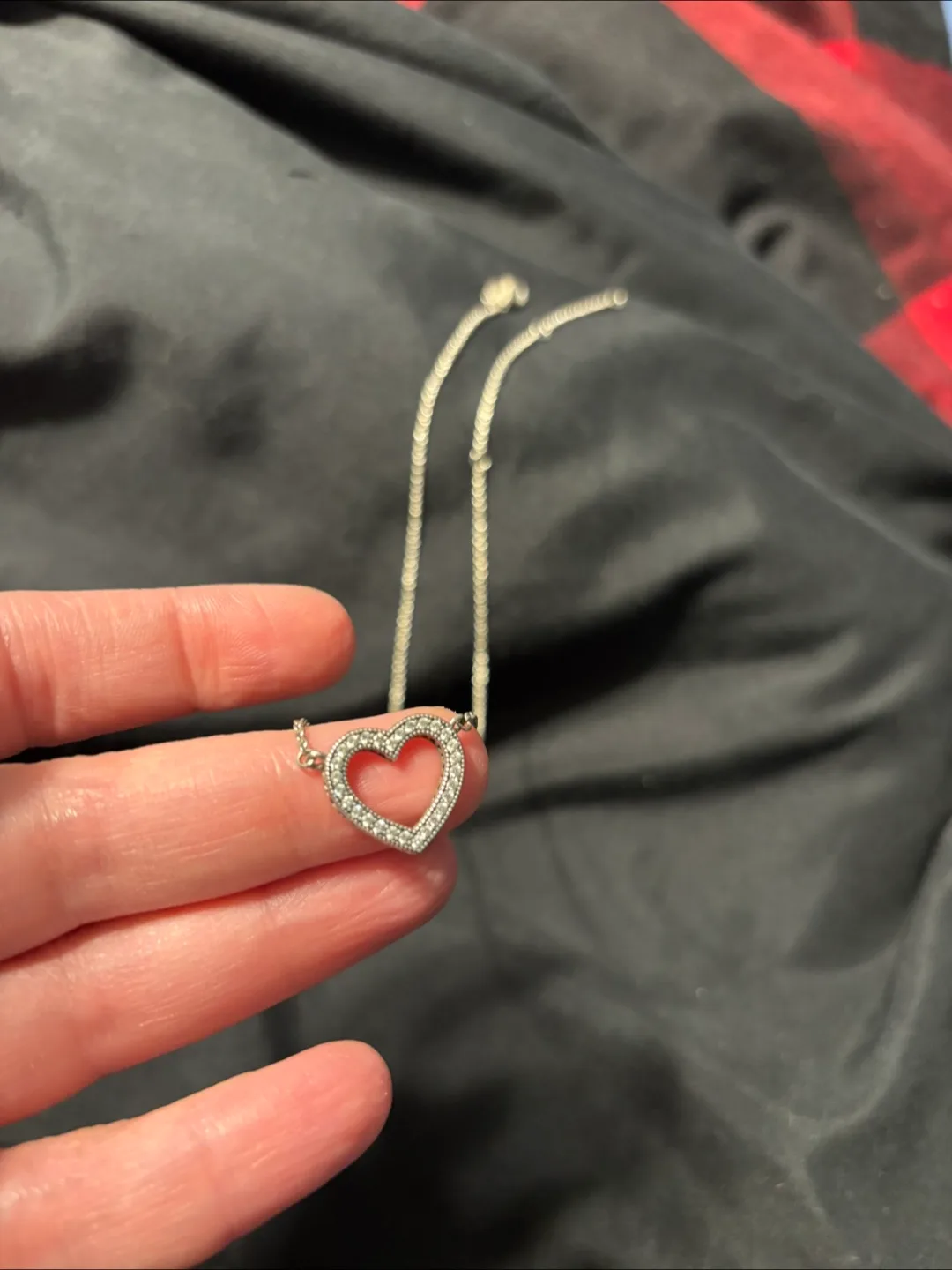 Sparkling Heart Necklace pandora image indicator(3)