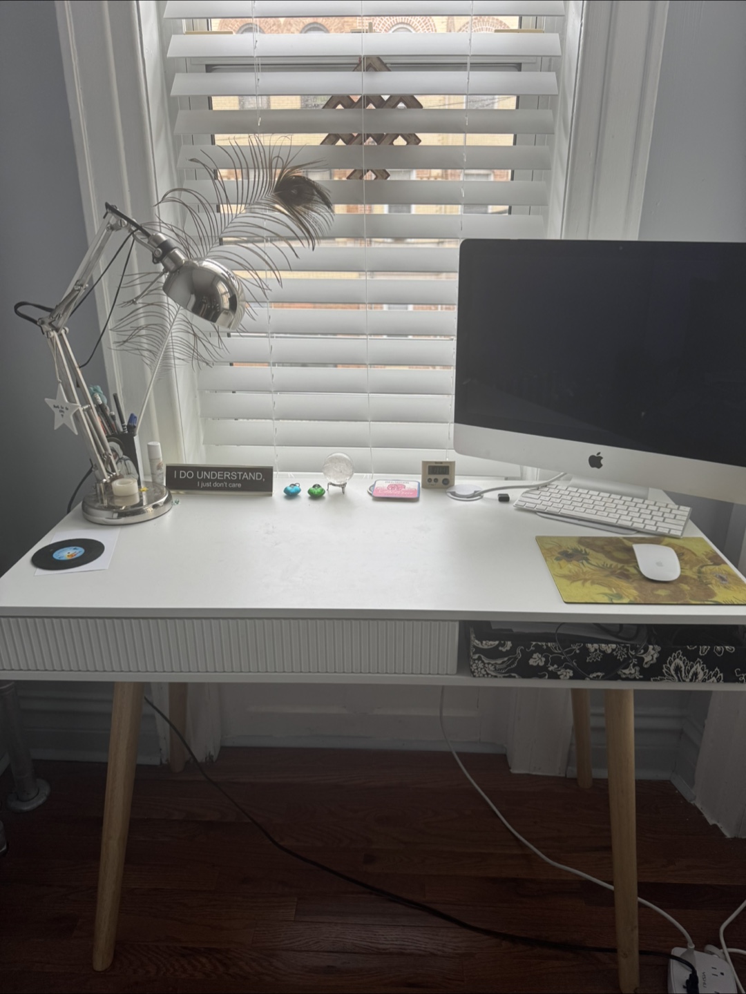 White Computer Desk with Wooden Legs