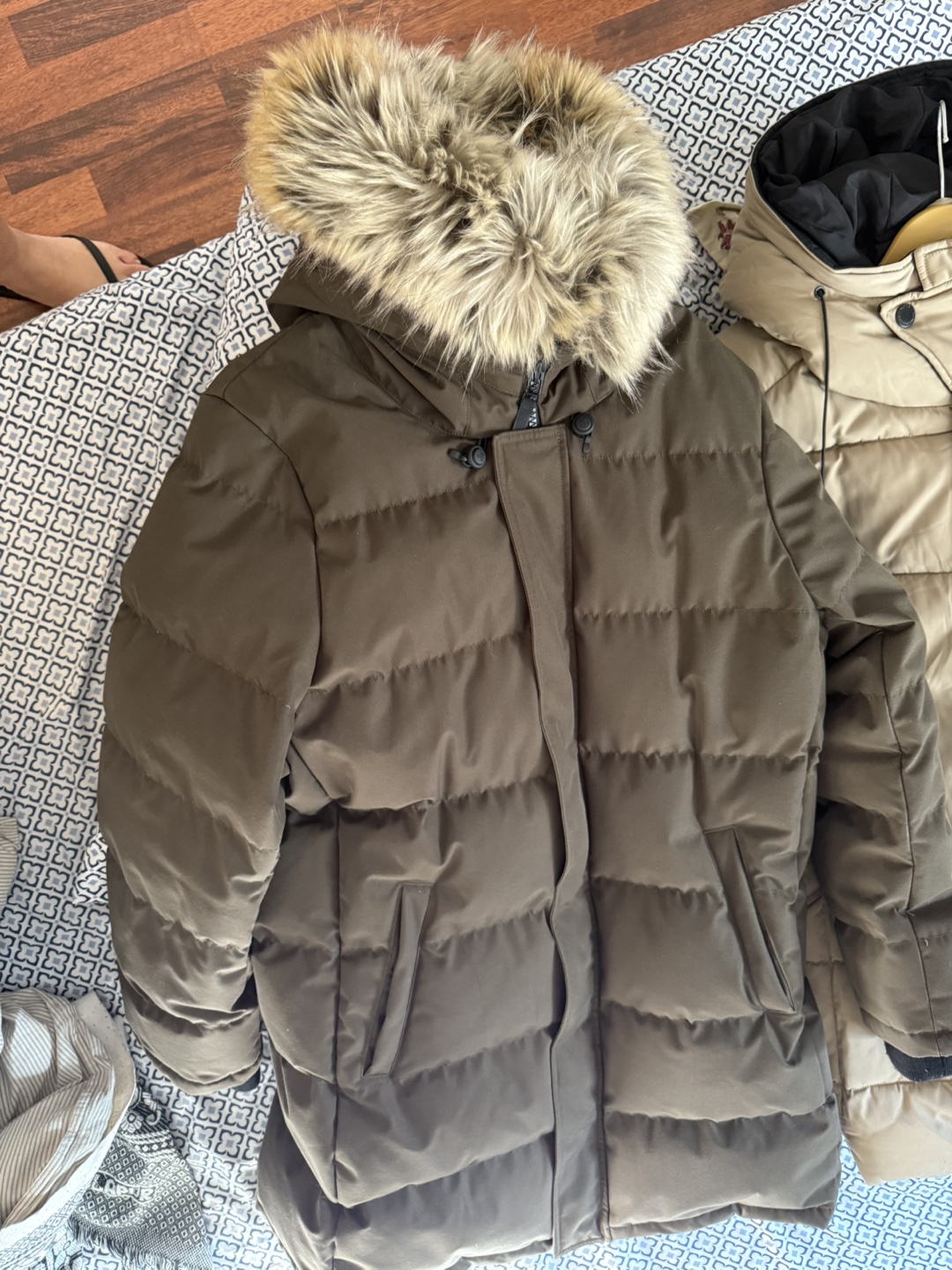 Aritzia Tna The Powder Parka - Size 2XL - photo 4