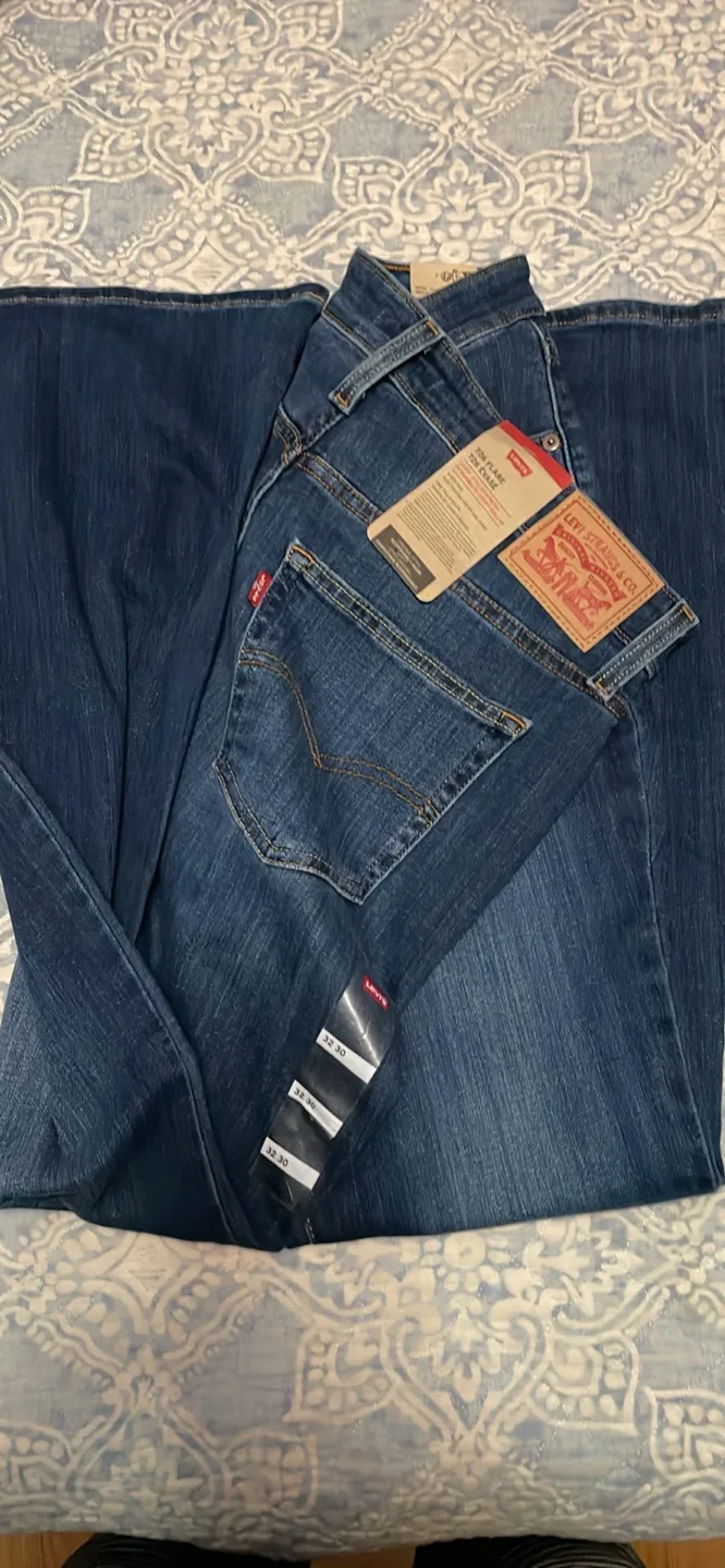 Levi's 726 Flare Jeans - Size 32x30 thumbnail